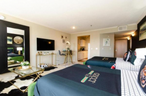 Gucci Loft FREE parking and WIFI